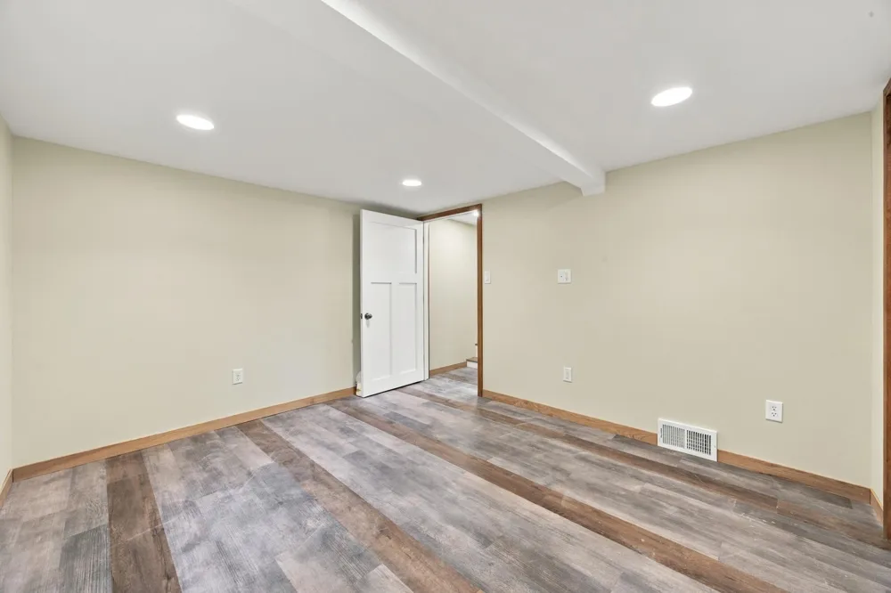 1017 3rd Avenue Moorhead, MN 56560