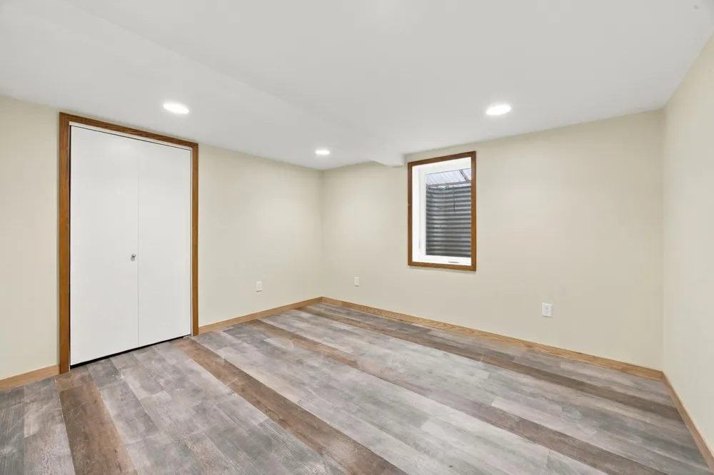 1017 3rd Avenue Moorhead, MN 56560