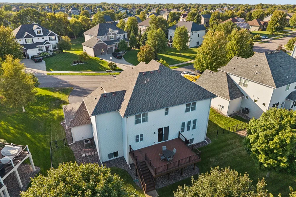 10406 Florida Avenue Brooklyn Park, MN 55445