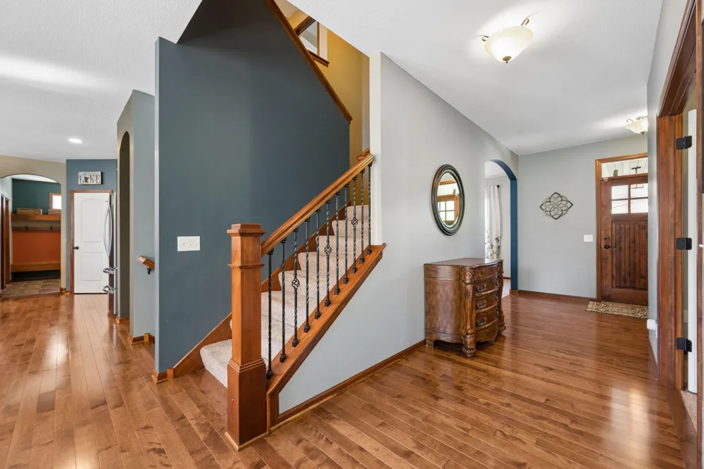 10406 Florida Avenue Brooklyn Park, MN 55445