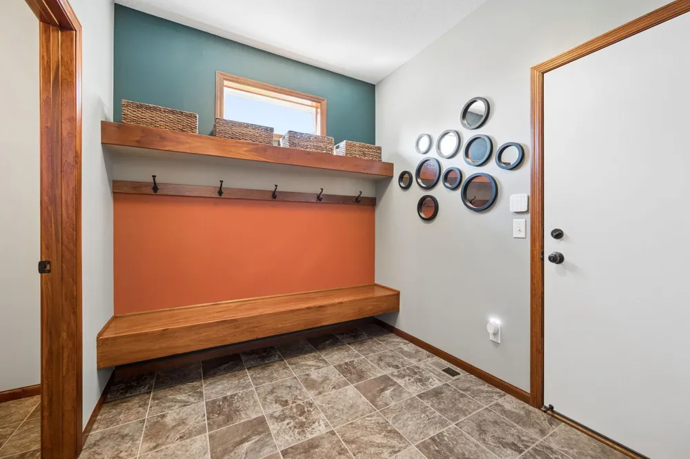 10406 Florida Avenue Brooklyn Park, MN 55445