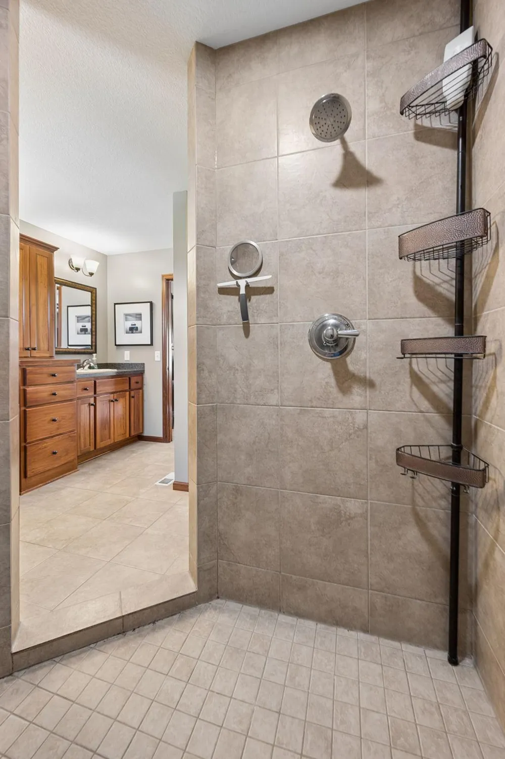 10406 Florida Avenue Brooklyn Park, MN 55445