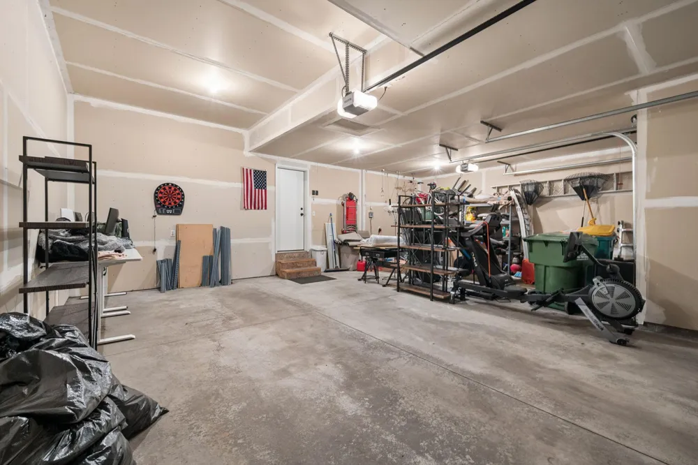 10406 Florida Avenue Brooklyn Park, MN 55445