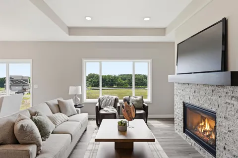 7802 Bridgewater Court