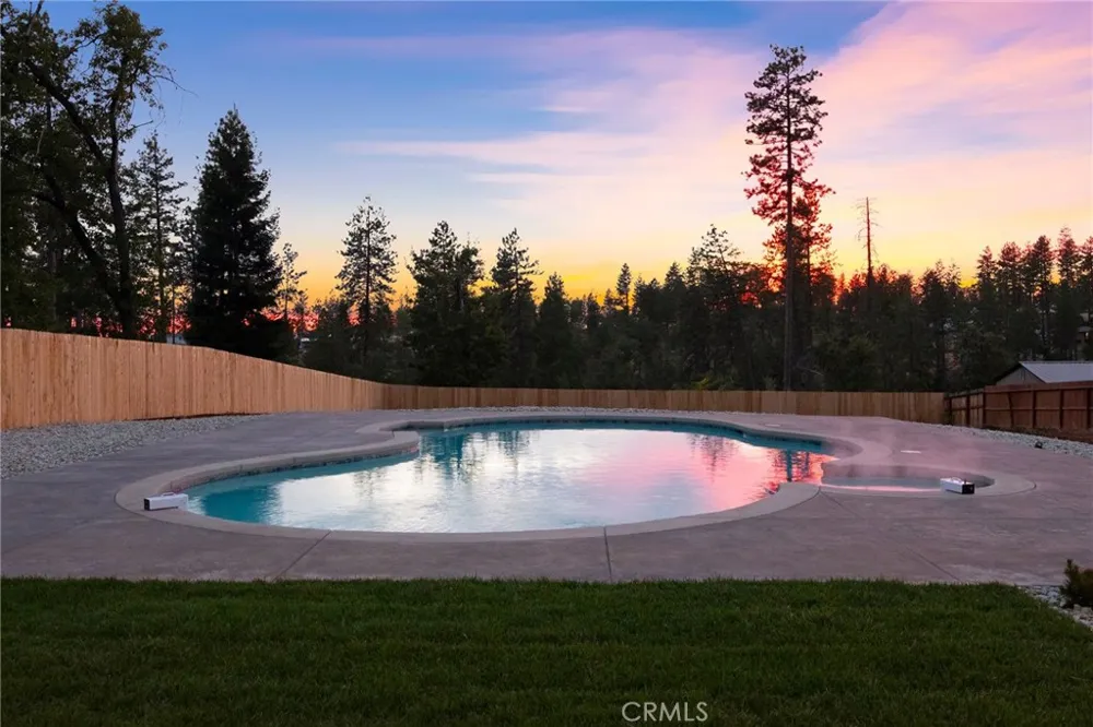 5815 Fickett Lane Paradise, CA 95969