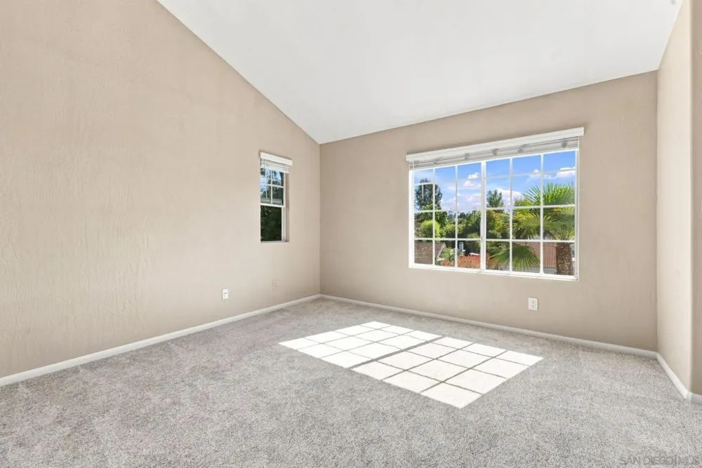 2914 Luciernaga Street C Carlsbad, CA 92009