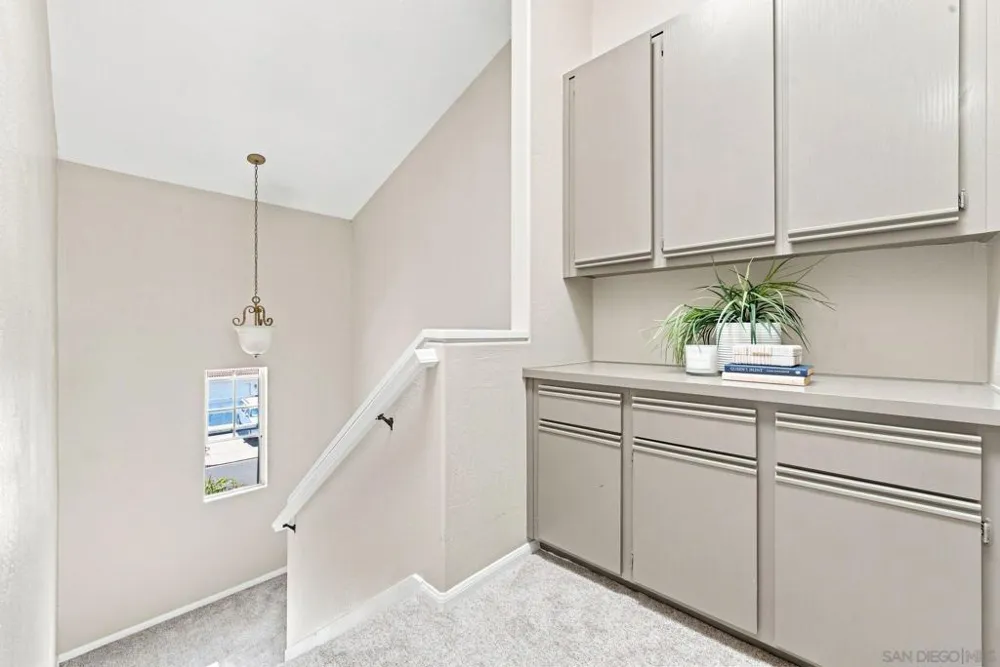 2914 Luciernaga Street C Carlsbad, CA 92009