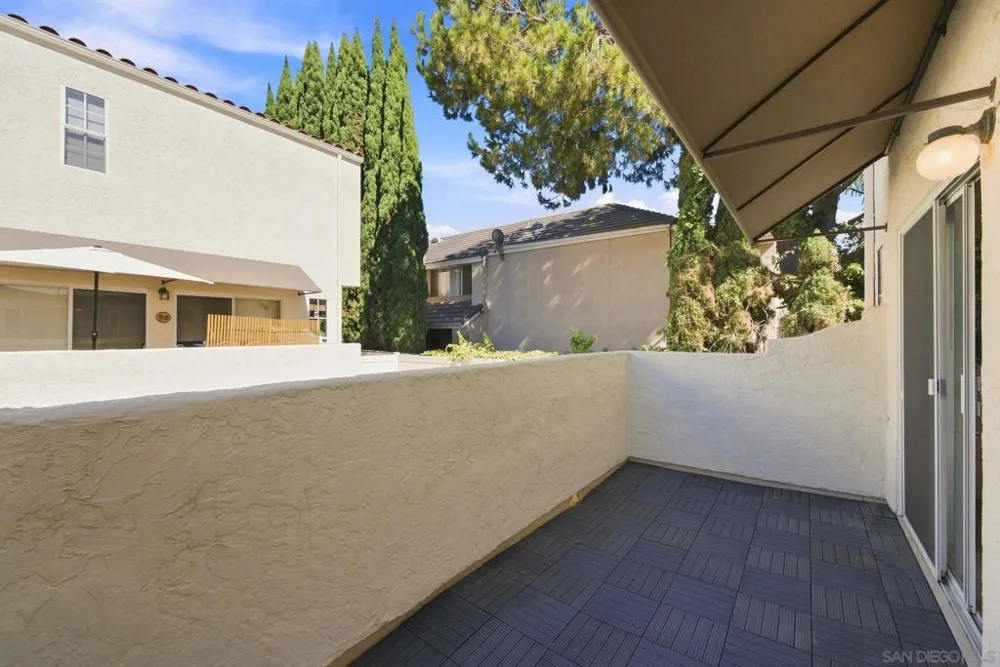 2914 Luciernaga Street C Carlsbad, CA 92009