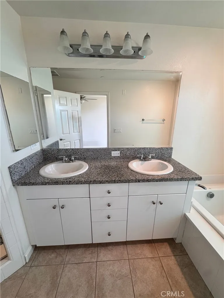 15447 Pomona Rincon #1160 Chino Hills, CA 91709