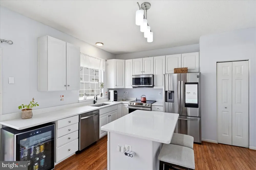 2922 SIWANOY DRIVE Edgewood, MD 21040