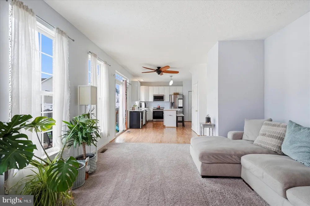 2922 SIWANOY DRIVE Edgewood, MD 21040