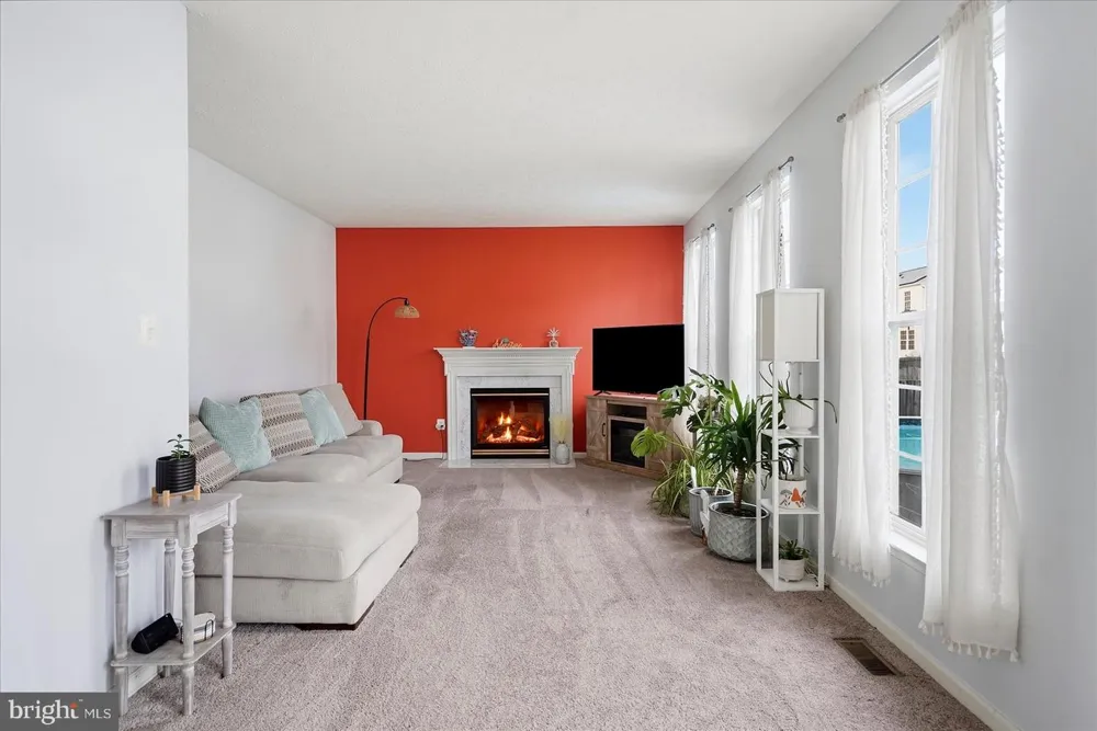 2922 SIWANOY DRIVE Edgewood, MD 21040