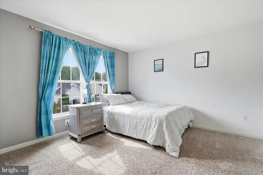 2922 SIWANOY DRIVE Edgewood, MD 21040