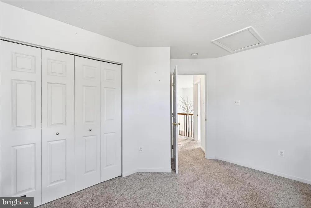 2922 SIWANOY DRIVE Edgewood, MD 21040