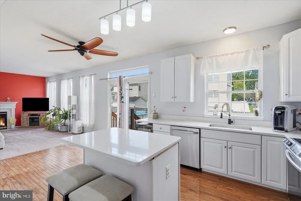 2922 SIWANOY DRIVE Edgewood, MD 21040