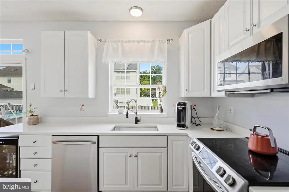 2922 SIWANOY DRIVE Edgewood, MD 21040