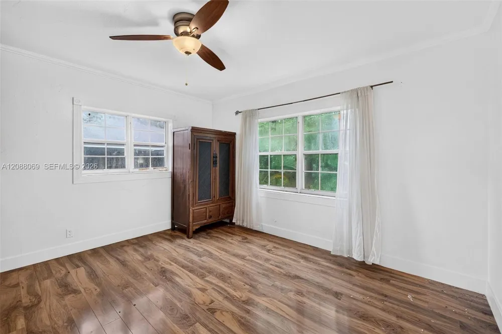320 SW 12th Ave Fort Lauderdale, FL 33312