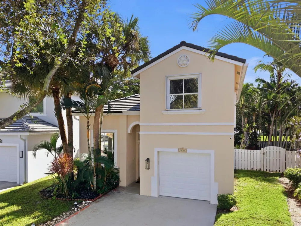 5655 LA QUINTA COURT Lake Worth, FL 33463