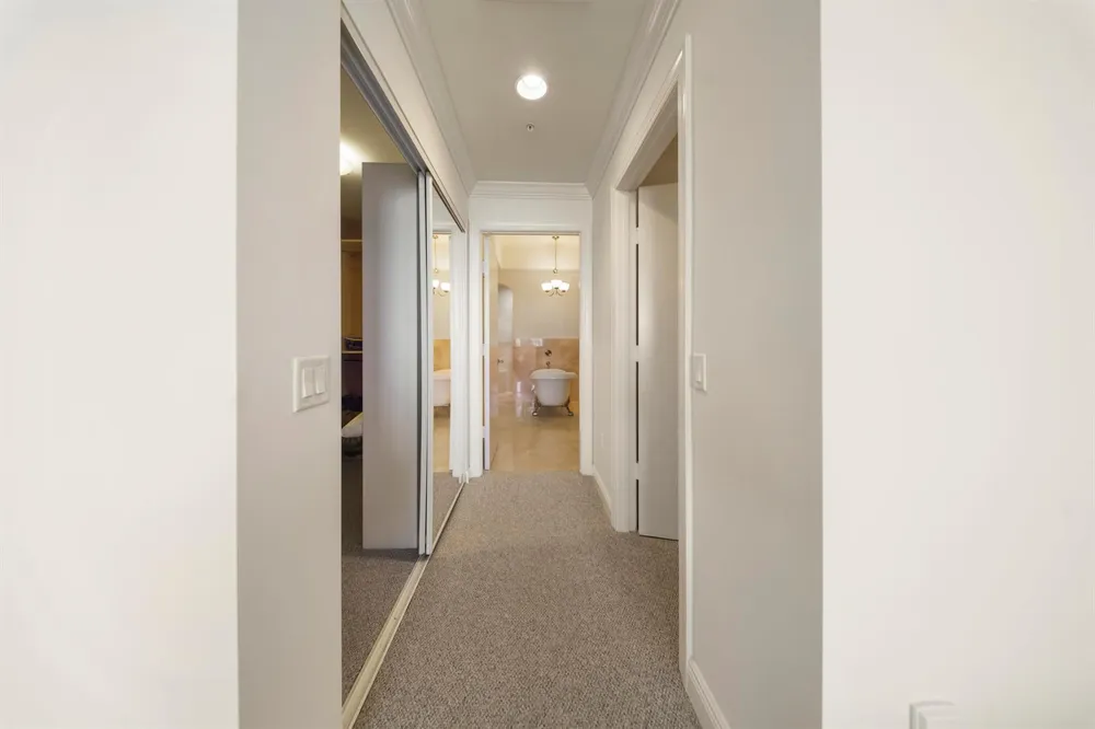 701 SE 21ST AVENUE #302 Deerfield Beach, FL 33441