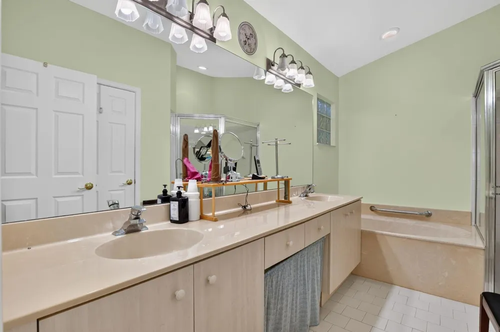 13038 Hampton Lakes Circle Boynton Beach, FL 33436