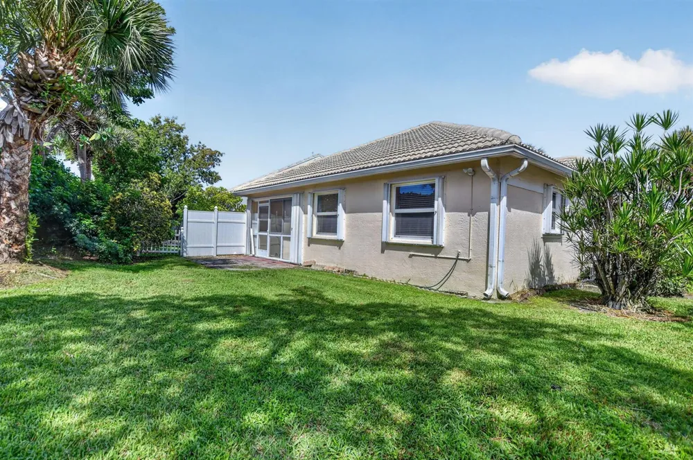 13030 Hampton Lakes Circle Boynton Beach, FL 33436