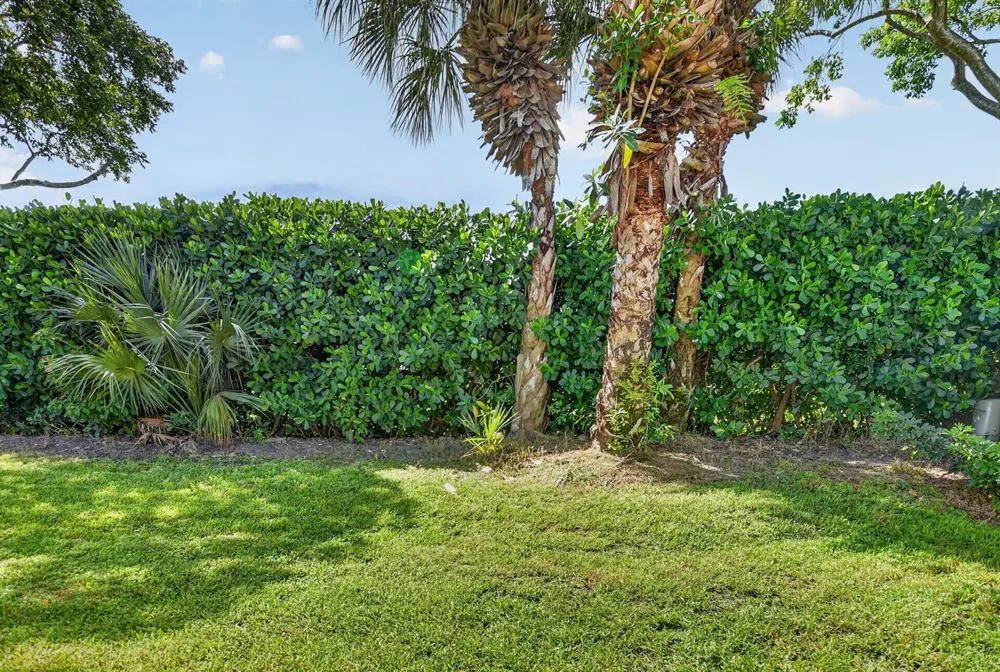 13030 Hampton Lakes Circle Boynton Beach, FL 33436