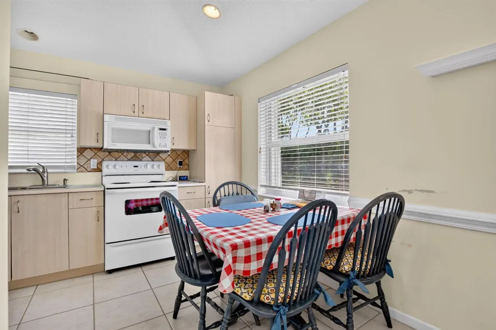 13038 Hampton Lakes Circle Boynton Beach, FL 33436