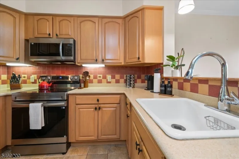7 Maple Cres unit 12 #12 Unit 12 Vernon, NJ 07462