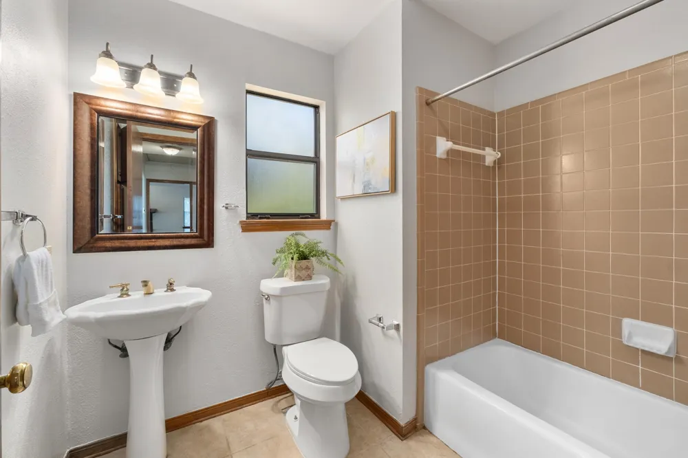 5108 Avenue H Austin, TX 78751