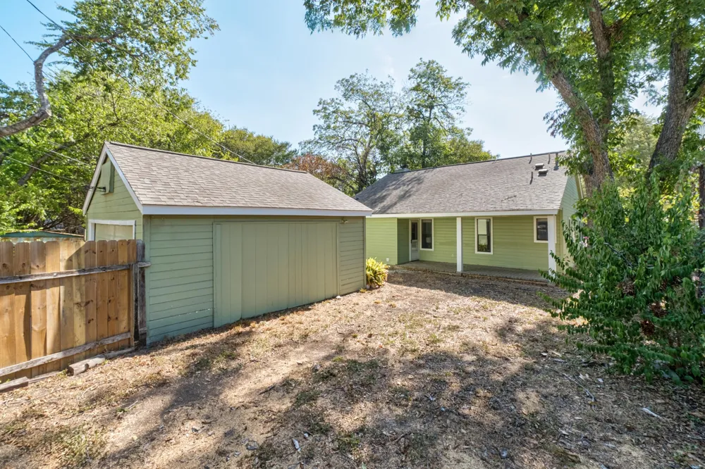 5108 Avenue H Austin, TX 78751