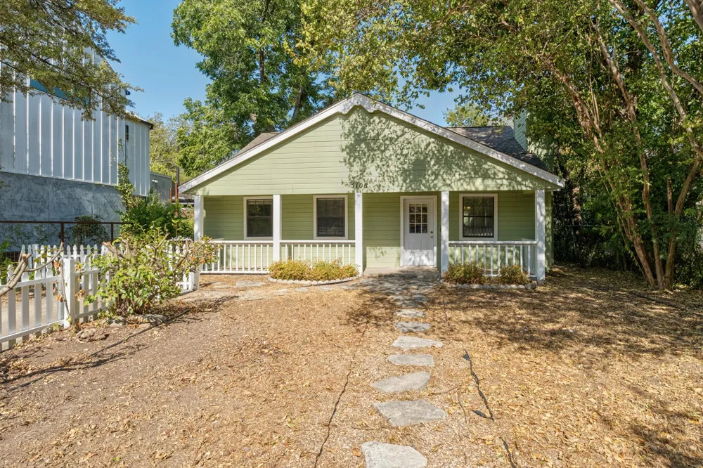 5108 Avenue H Austin, TX 78751