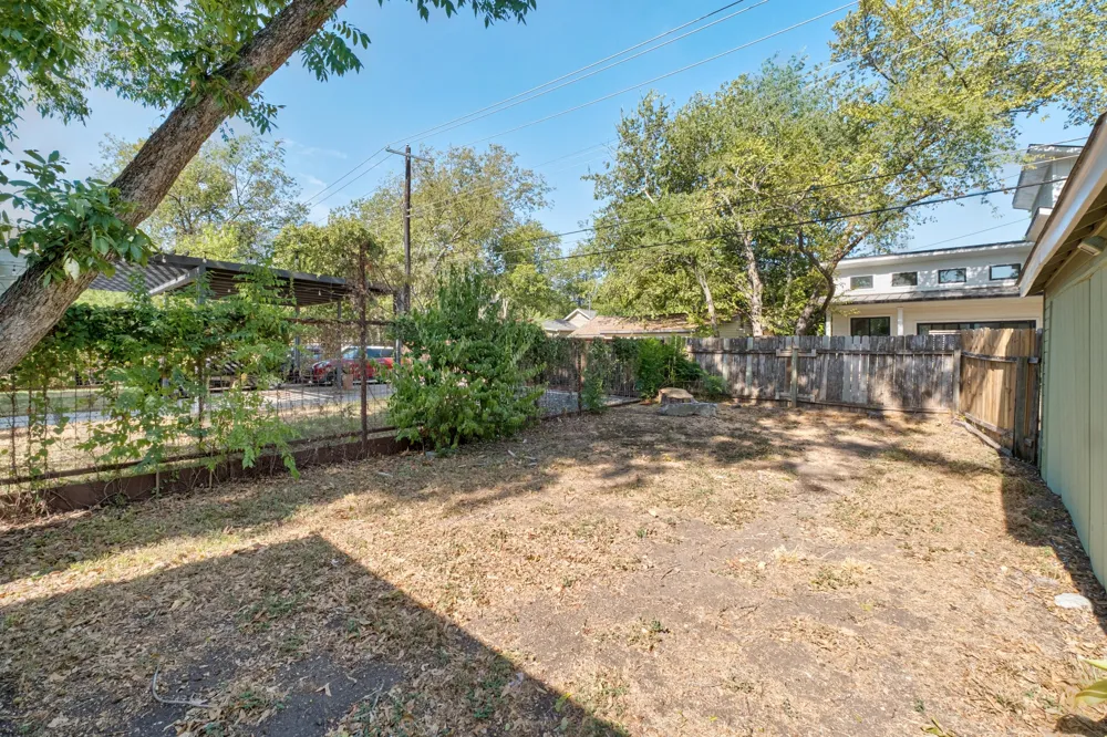 5108 Avenue H Austin, TX 78751