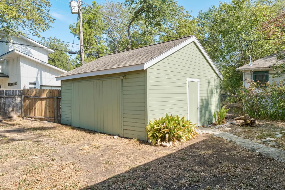 5108 Avenue H Austin, TX 78751