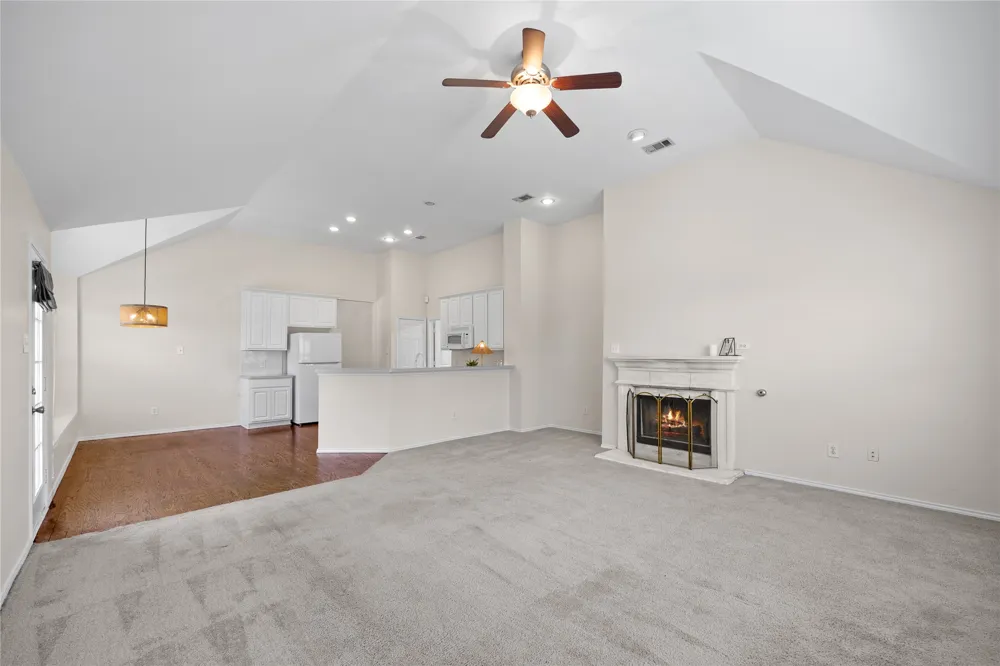 2120 Crestlake Drive Rockwall, TX 75087