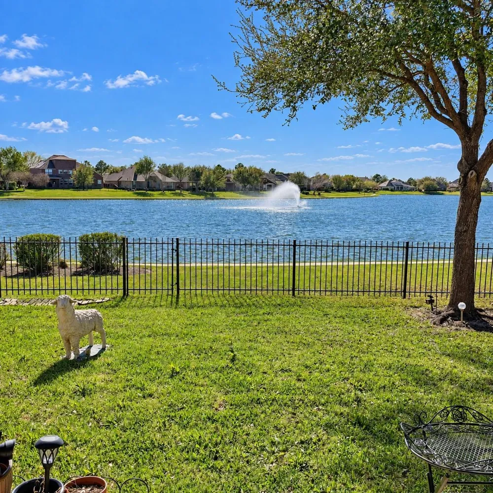 19510 Stanton Lake Drive Cypress, TX 77433
