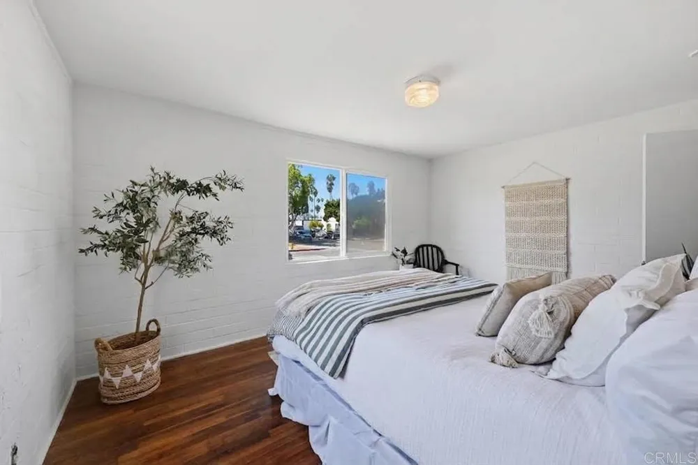 1902 S Freeman Street Oceanside, CA 92054