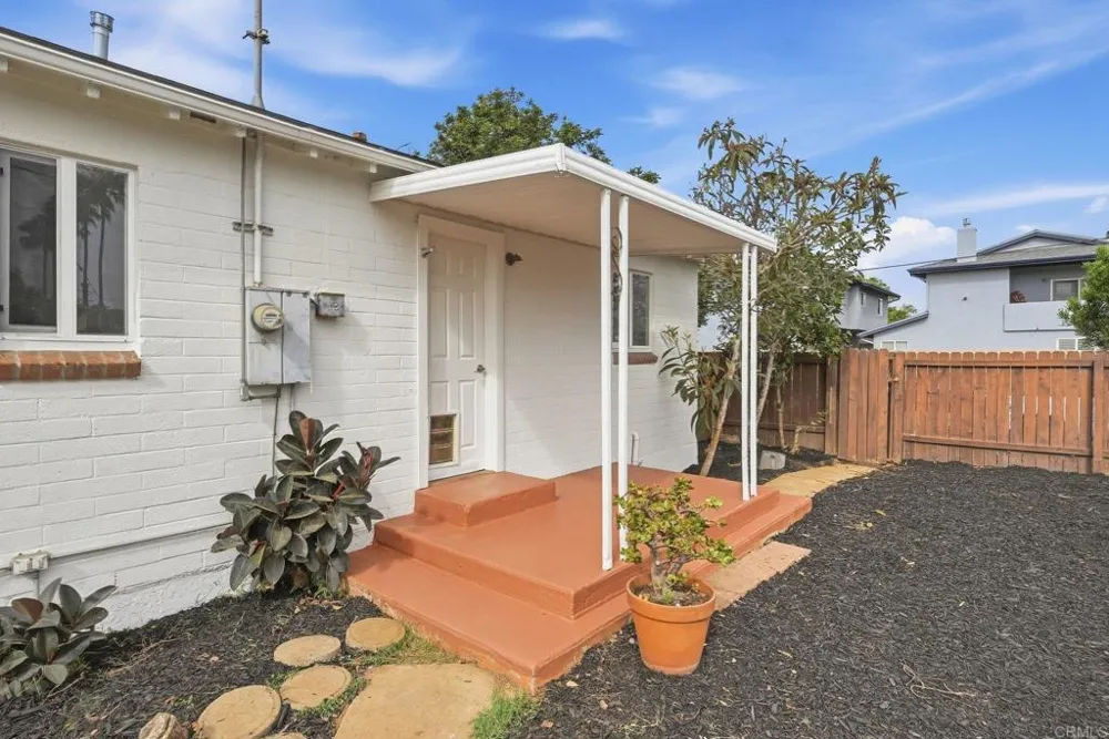 1902 S Freeman Street Oceanside, CA 92054