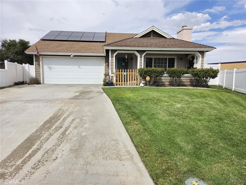13674 Agate Victorville, CA 92392