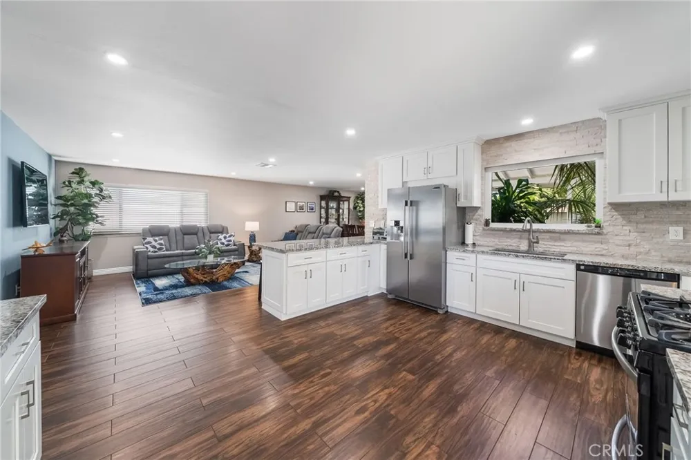 3025 Lime Avenue Fullerton, CA 92835