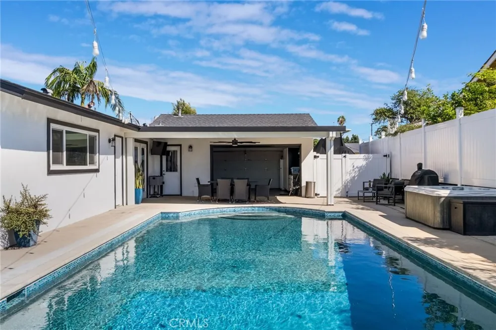 3025 Lime Avenue Fullerton, CA 92835