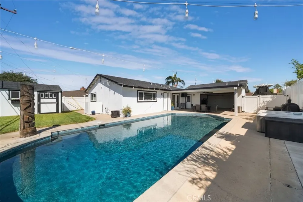 3025 Lime Avenue Fullerton, CA 92835