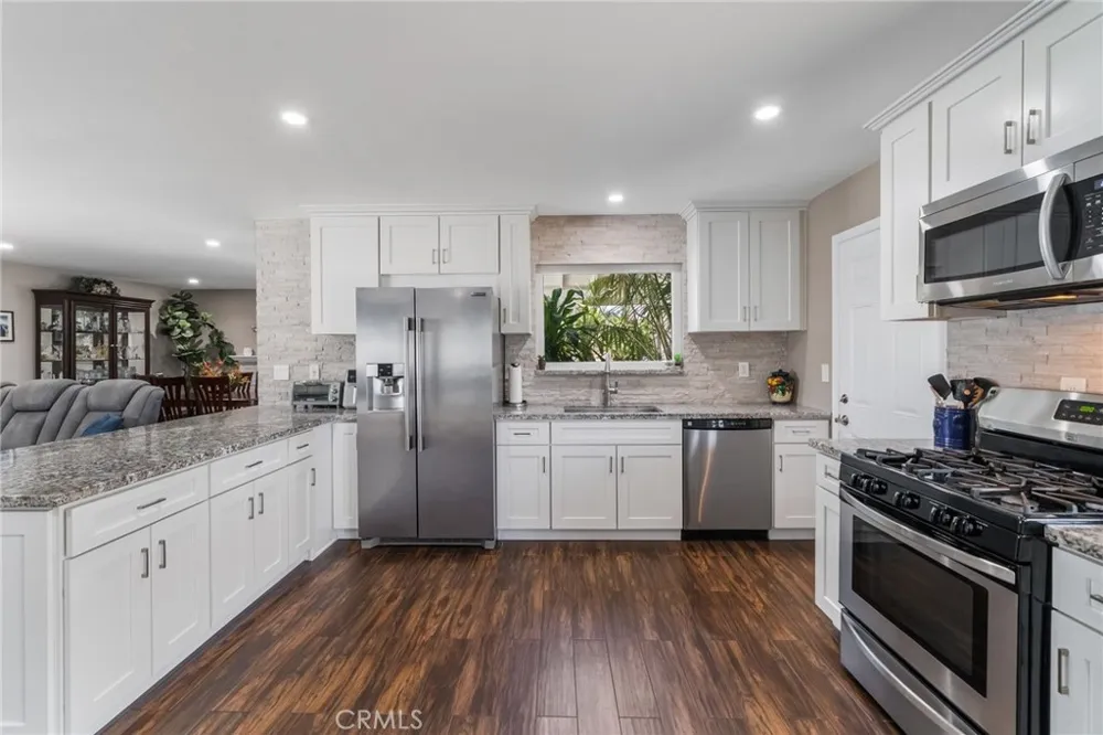 3025 Lime Avenue Fullerton, CA 92835