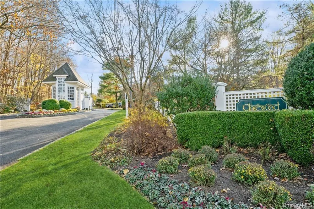 37 Clarewood Drive Hastings-on-Hudson, NY 10706