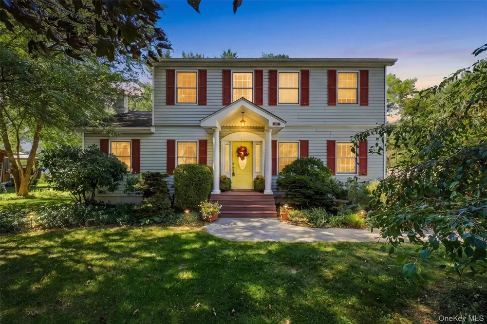 413 Sepasco Center Street Rhinebeck, NY 12572