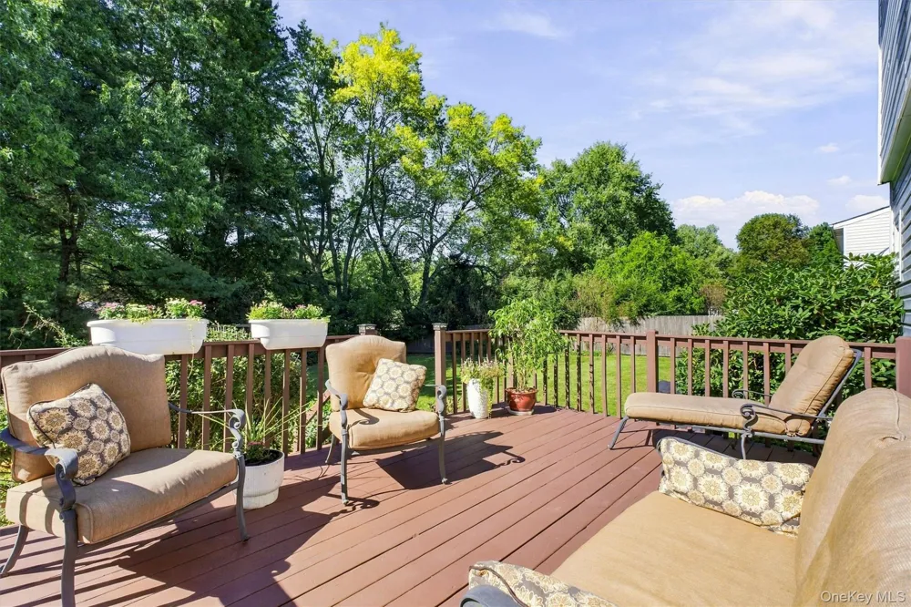 413 Sepasco Center Street Rhinebeck, NY 12572