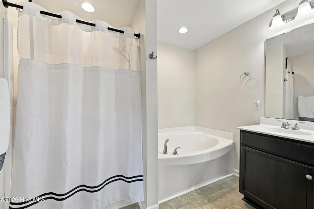 304 Lynden Lane New Bern, NC 28560