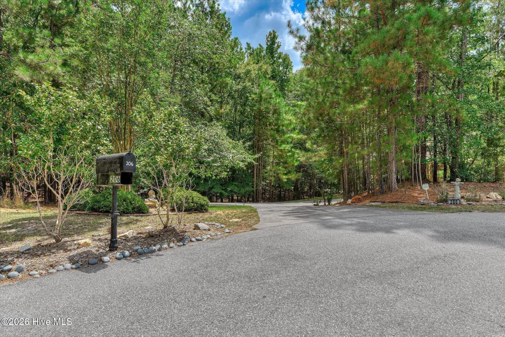 206 Stafford Place Mccormick, SC 29835