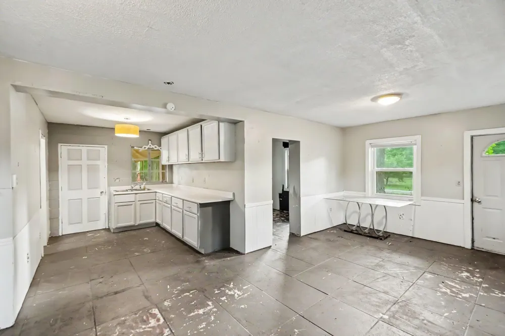 23008 Almy Road Howard City, MI 49329