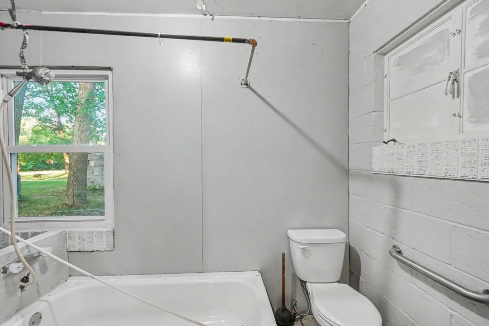 23008 Almy Road Howard City, MI 49329
