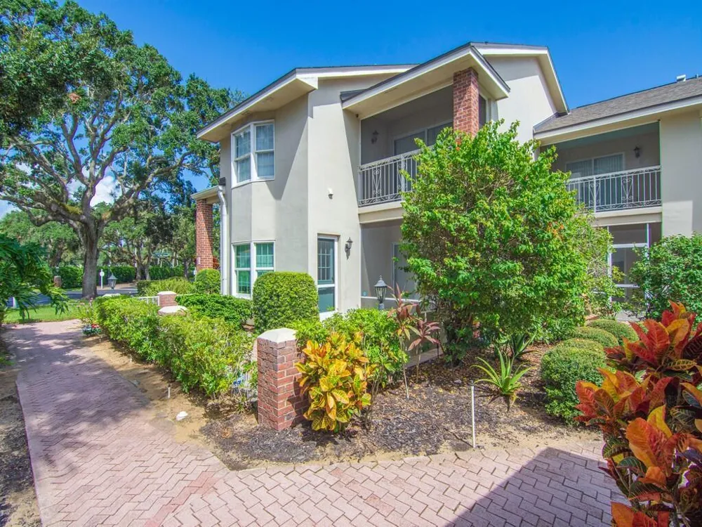 101 E Park Shores Circle #2w Indian River Shores, FL 32963